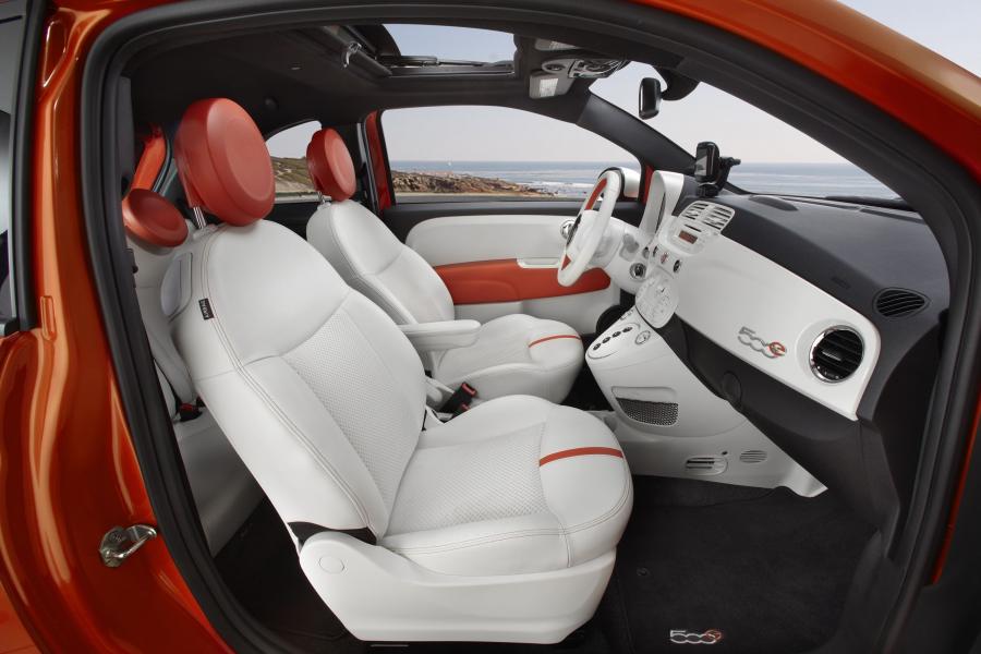  Fiat 500e 2013 года  (US) (фото 22 из 37)